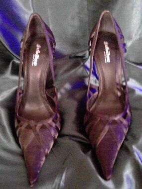 jubilee- New York, made in Brazil, satin pointed toe, 4 1/2”high heels. Size 41